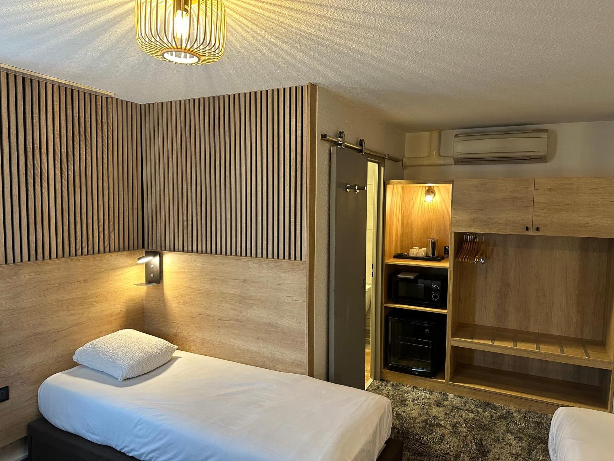 Ostal Pau Universite - Sure Hotel Collection By Best Western Bagian luar foto