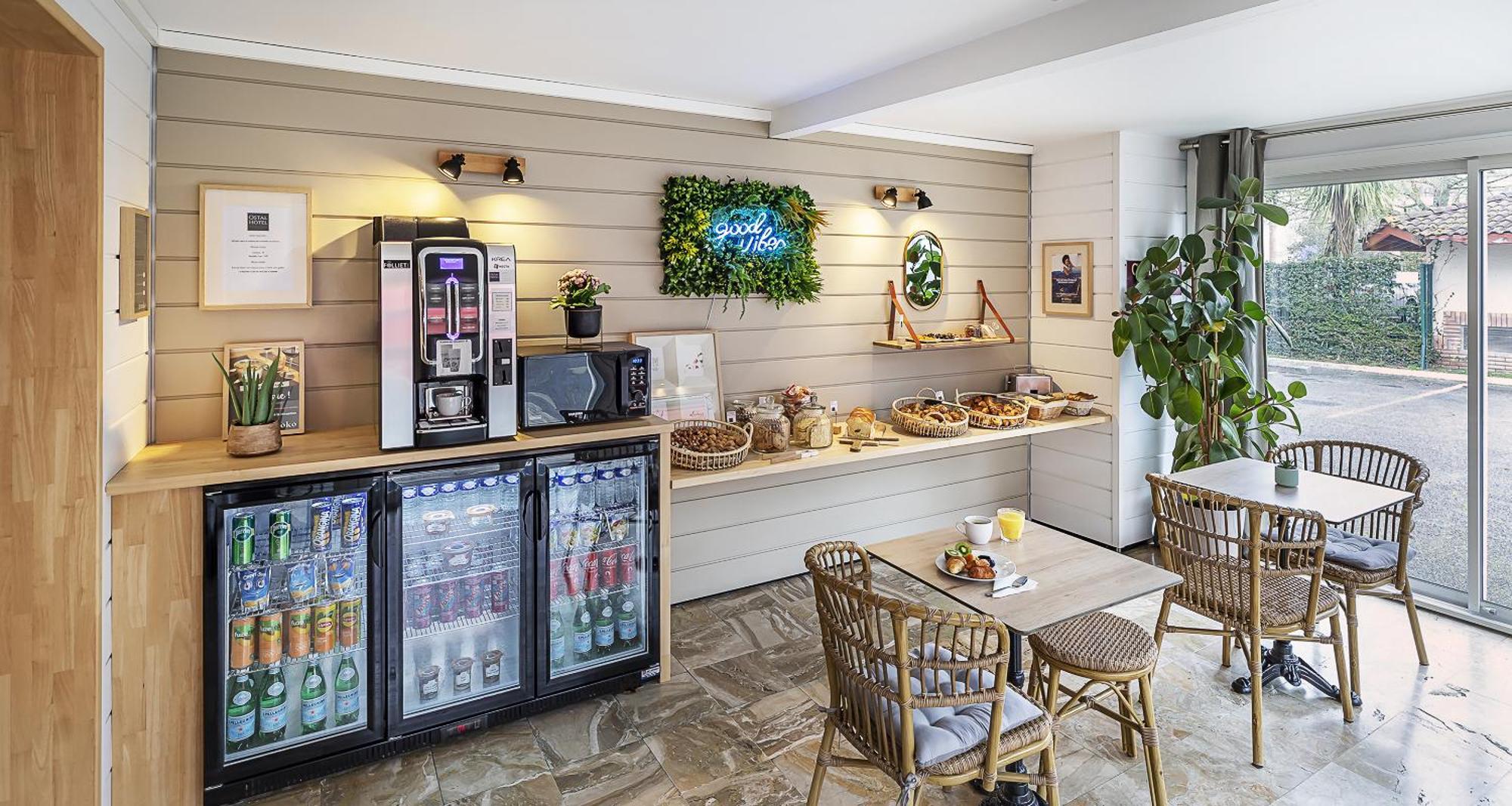 Ostal Pau Universite - Sure Hotel Collection By Best Western Bagian luar foto