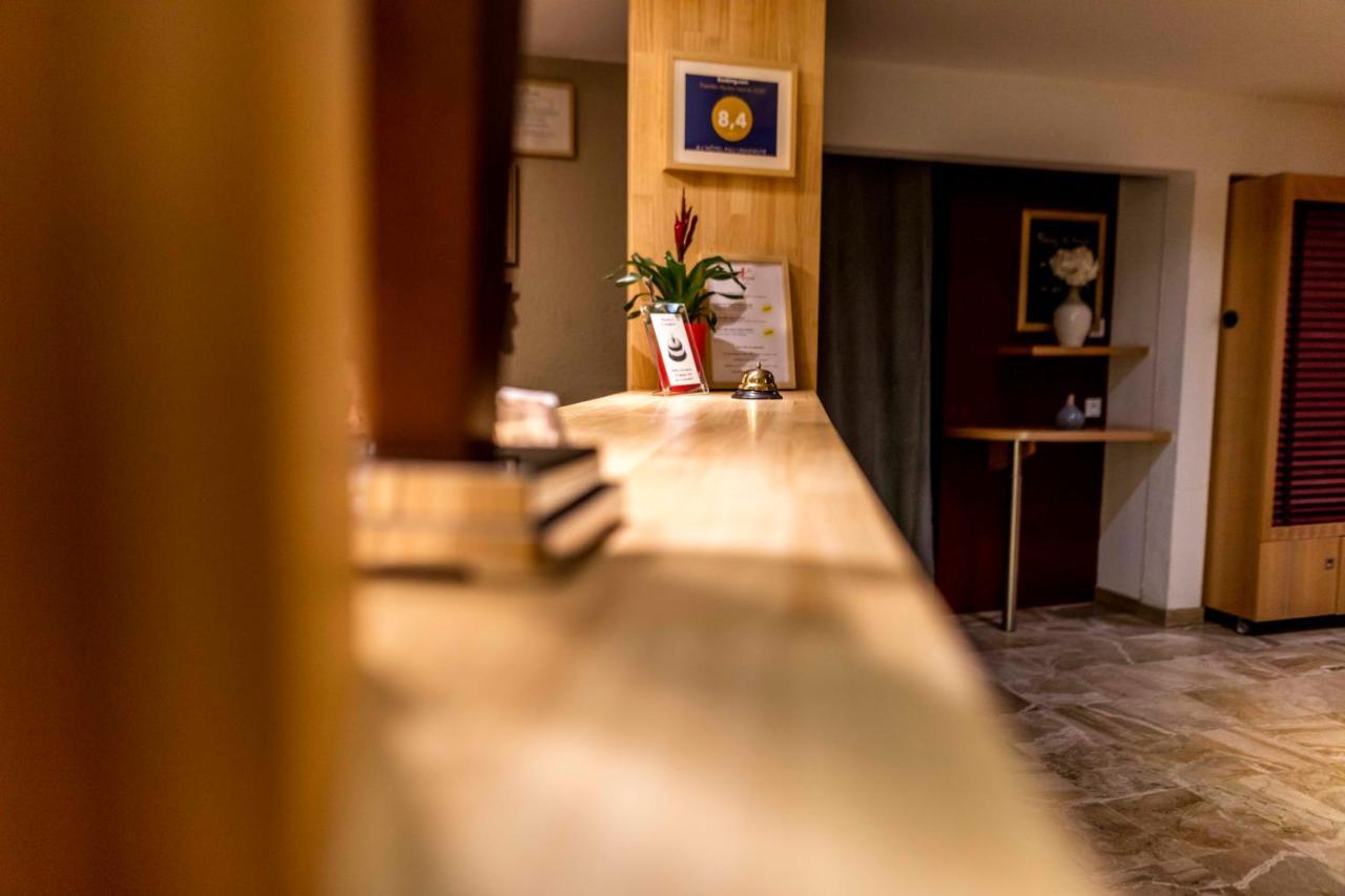 Ostal Pau Universite - Sure Hotel Collection By Best Western Bagian luar foto